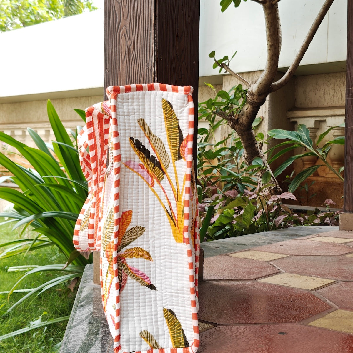 Hand Block Palm Printed Quilted Tote Bag Offwhite Size 16"x16"