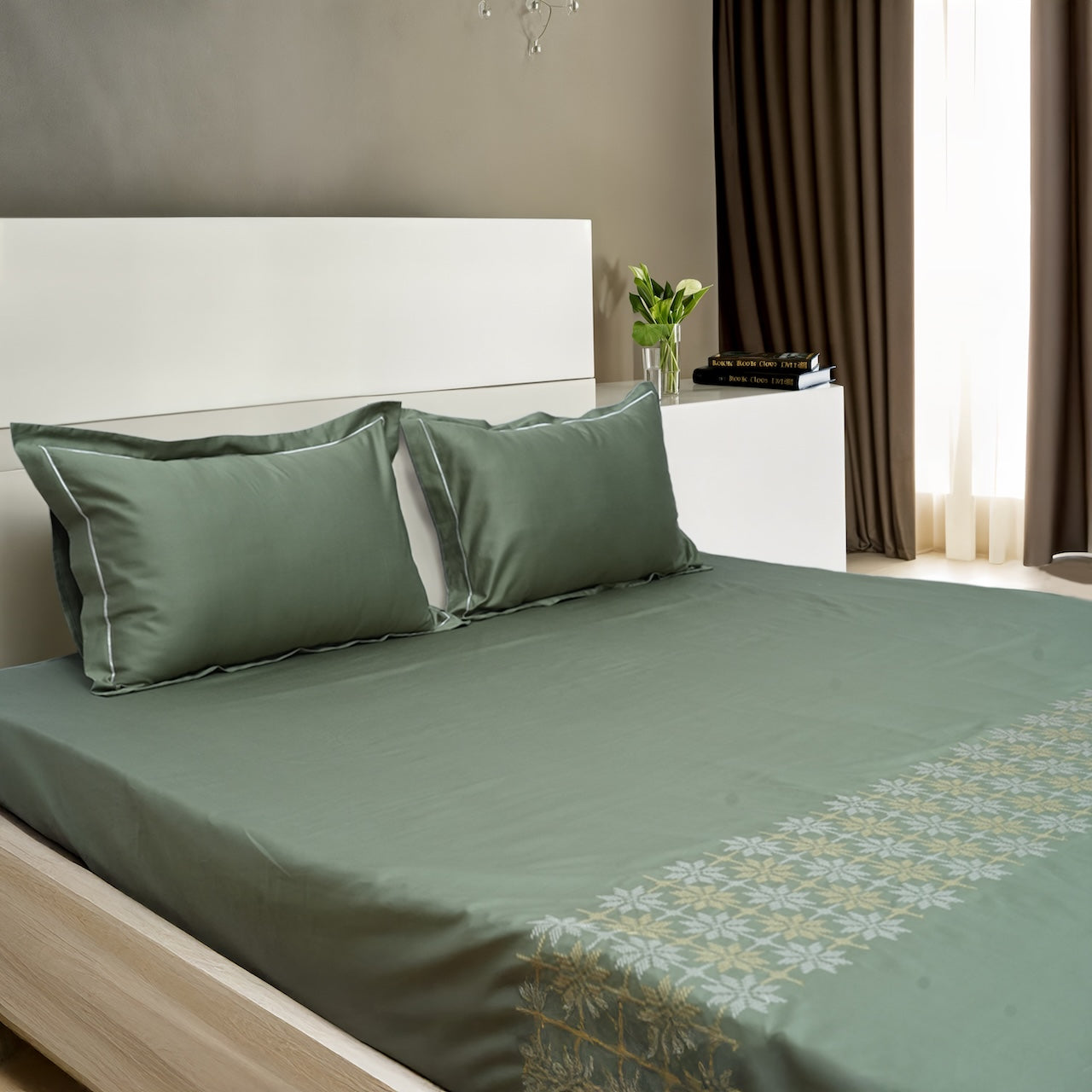Art Forest Pable 100% Cotton Embroidered Flat Bed Sheet Bed Sheet – 400 TC – 90" x 108"