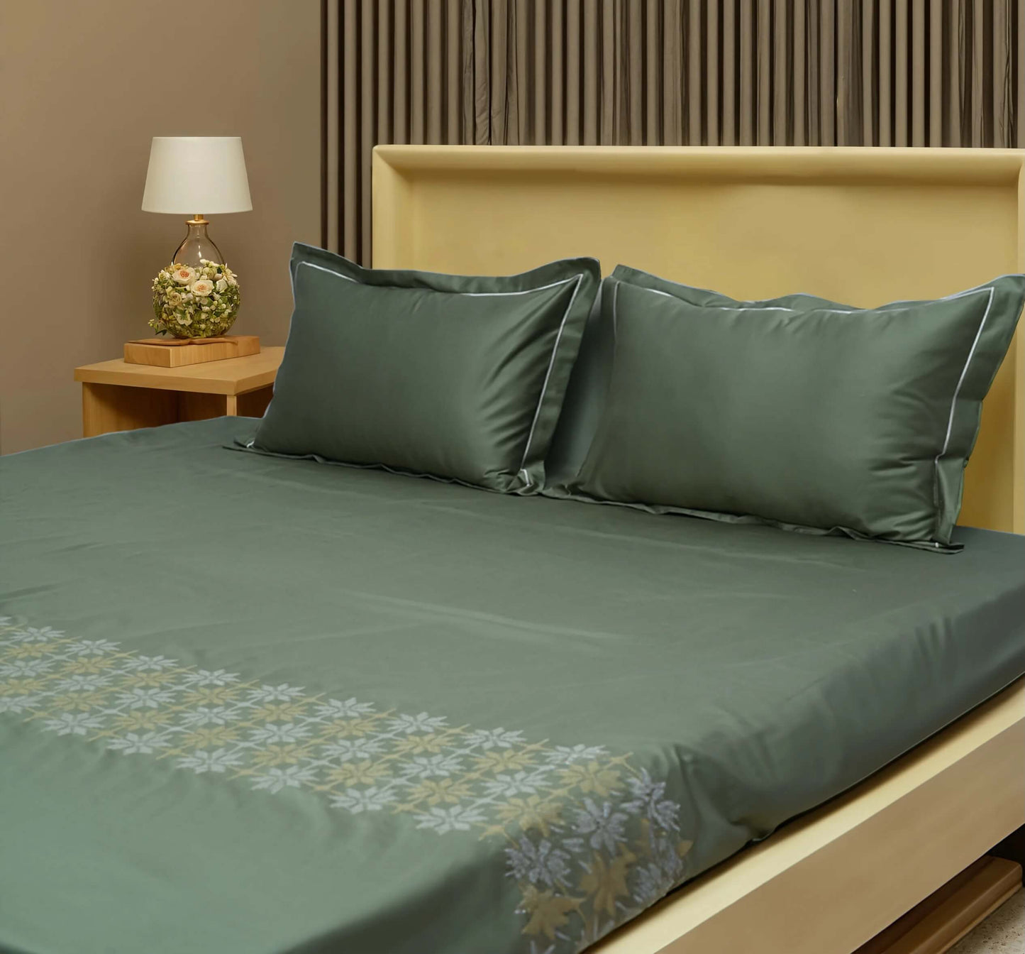 Art Forest Pable 100% Cotton Embroidered Flat Bed Sheet Bed Sheet – 400 TC – 90" x 108"