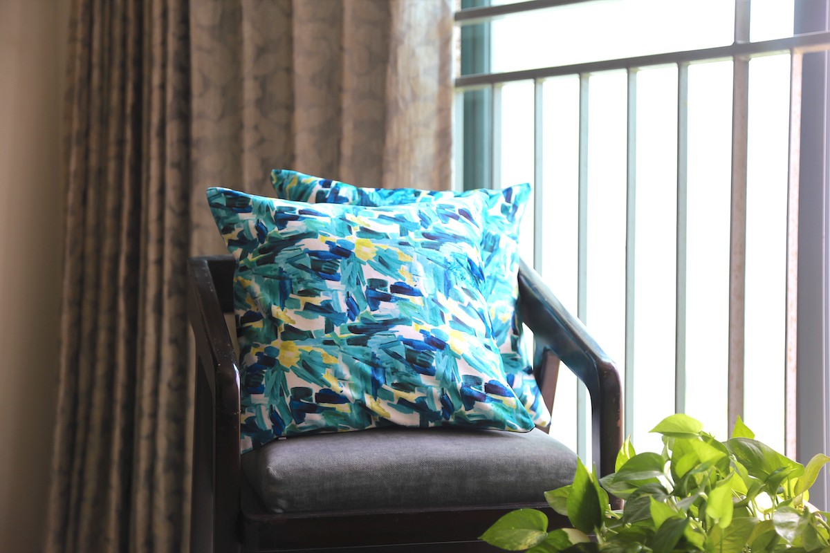 Abstract Brush Strokes Design Printed Velvet Shades of Blue Cushion Cover Size 16"x16"