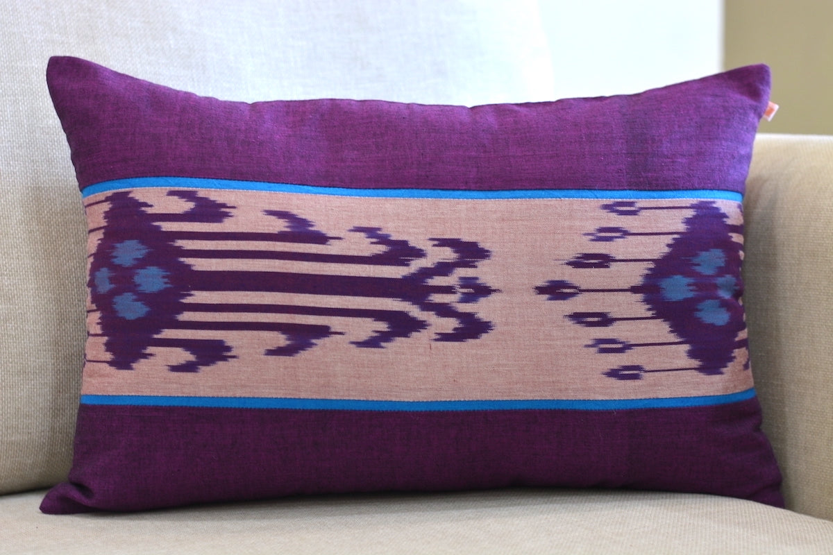 Ikat Bold Design Printed Cotton White and Blue Lumbar Cushion Cover Size 12"x18"