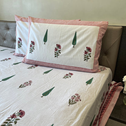 Hand Block Printed Vanira White Cotton Bedsheet King Size-90"x108"