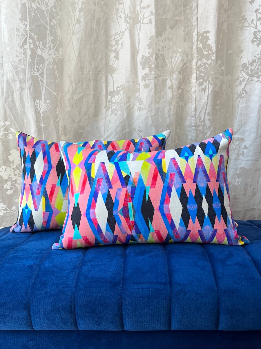 Reflecting Pattern Printed Cotton Canvas Multicolour Lumbar Cushion Cover Size 12"x18"